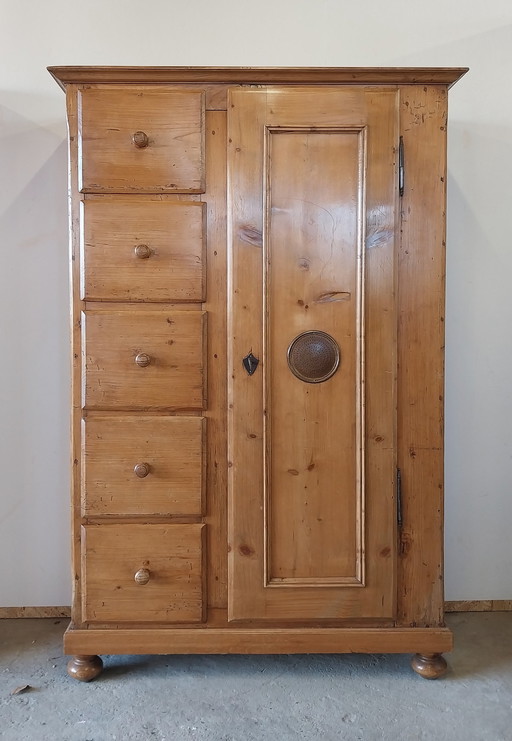 Ancien placard à bacon 101,5*42*152 cm