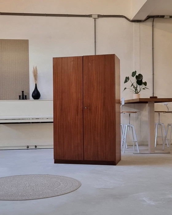 Image 1 of Mid Century kledingkast