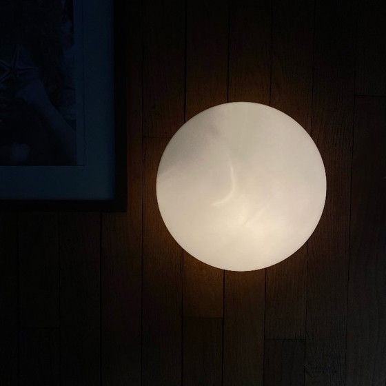 Applique Murale Ou Plafonnier Vintage Demi Sphérique Demi Lune 25 Cm Verre Blanc Mat – Glass (photo 7 of 8)