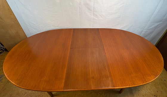 Mid-Century Modern Teak Extending Dining Table, 1960 Danish-Inspired Design • Scandinavian Influence •, Wood (photo 8 of 10)