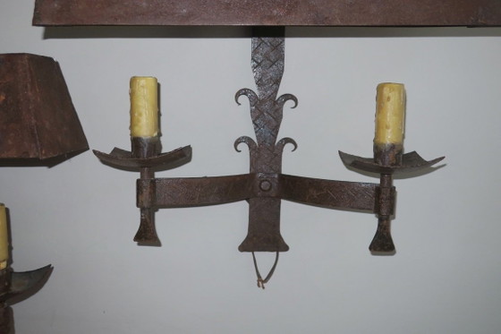 Paar brutalistische Wandleuchten aus patiniertem Eisen, Mid-Century, 1960er Jahre – Iron (photo 4 of 9)