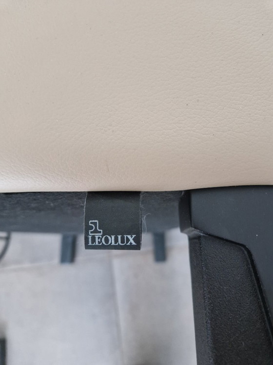 Poef Leolux Leer – Hockers en poefs, Leather (photo 6 of 7)