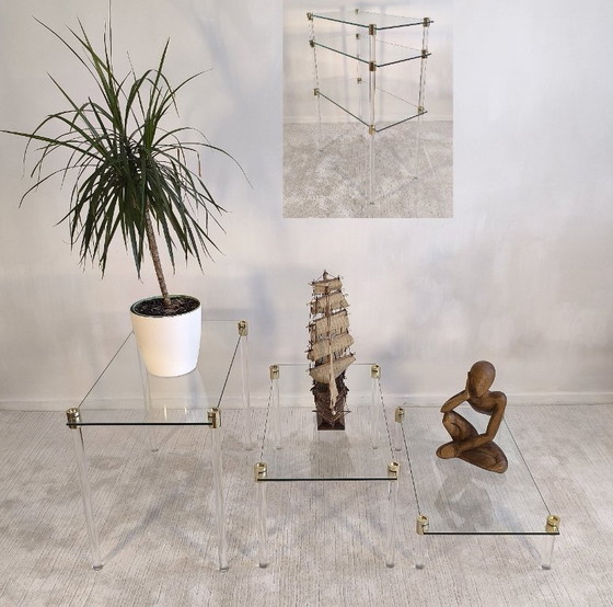 Image 1 of Charles Hollis Jones – Tables d’appoint & étagère modulable design verre et laiton 