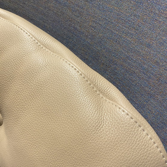 Image 1 of Leolux Jill Sessel mit Fußhocker