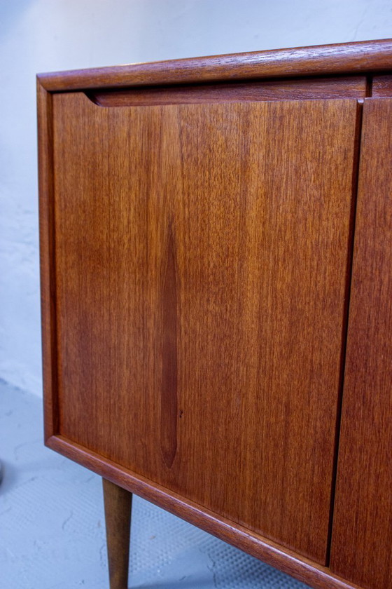 Image 1 of Vintage teak chest of drawers, sideboard, lowboard, Mid Century Danish