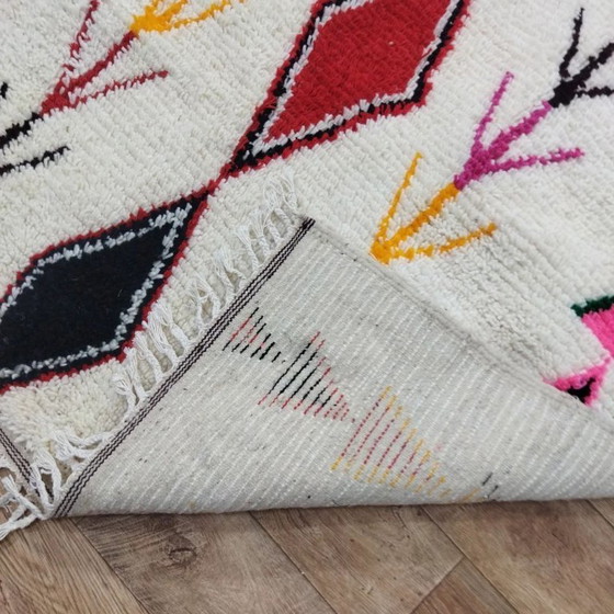 Image 1 of Auténtica alfombra bereber Azilal: 100 % lana natural, tejida a mano (266 × 150 cm)