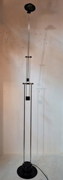 Lampada da terra alogena minimalista