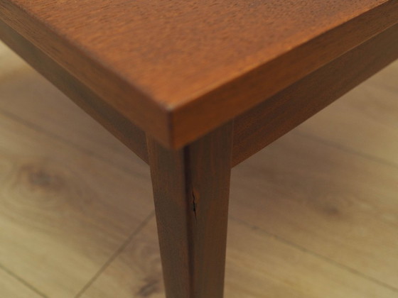 Image 1 of Table basse en teck, design danois, années 1970, fabriquée au Danemark