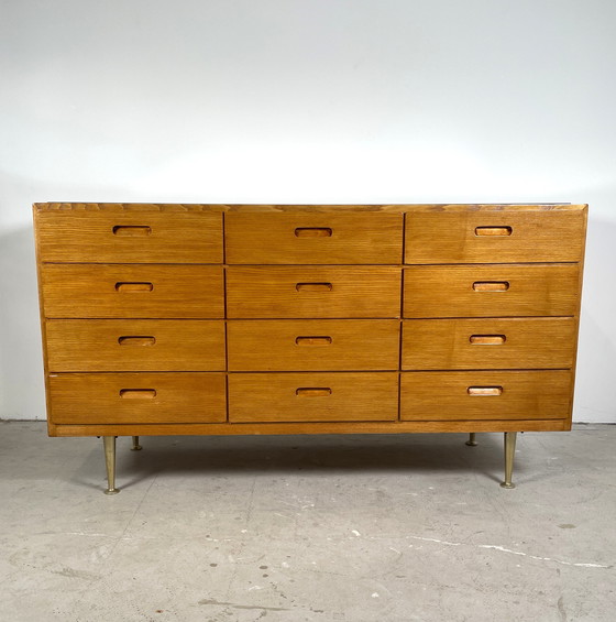 Image 1 of Vintage counter with drawers and glass top