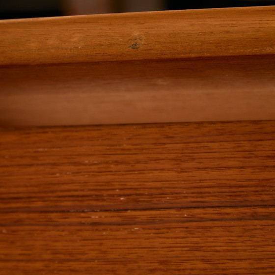 Image 1 of MK9798 Table de salle à manger en teck restaurée