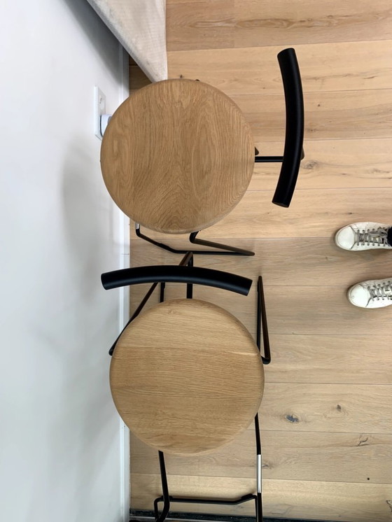 Image 1 of Barchairs Extremis Tiki H=74, seduta in rovere con base e schienale neri