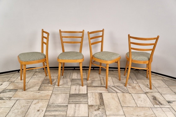 Image 1 of Juego de 4 sillas de comedor, TON, década de 1960, Checoslovaquia