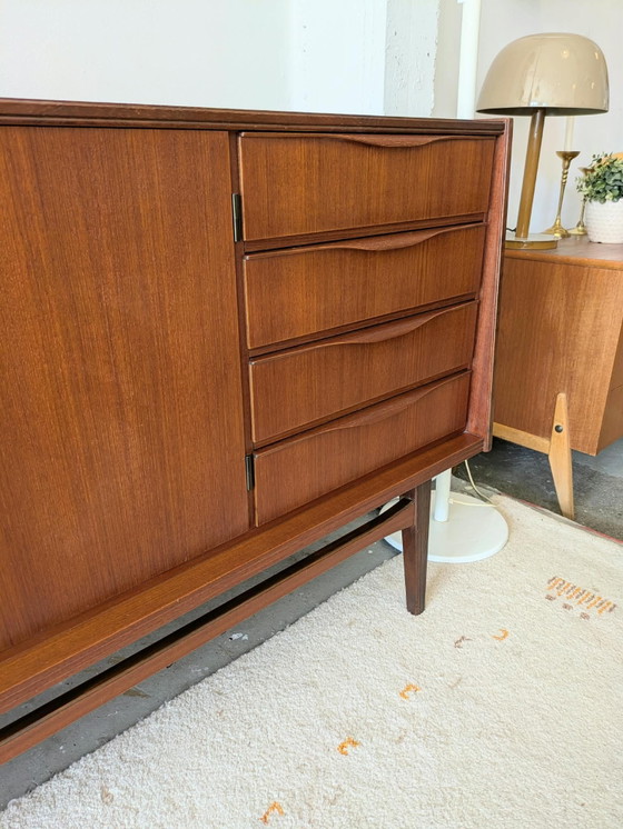 Vintage Groot Teakhouten Sideboard, Dressoir – Wood (photo 7 of 12)