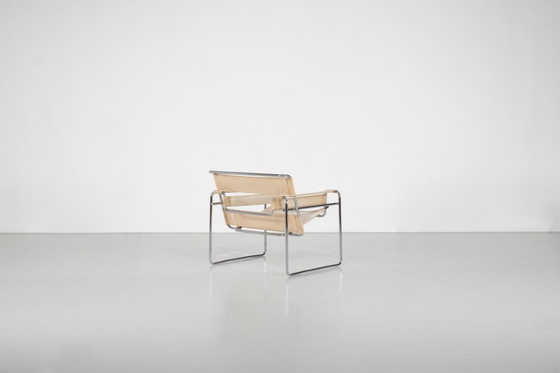 Image 1 of Sillón "B3 Wassily" en tela de Marcel Breuer para Gavina, 1925.