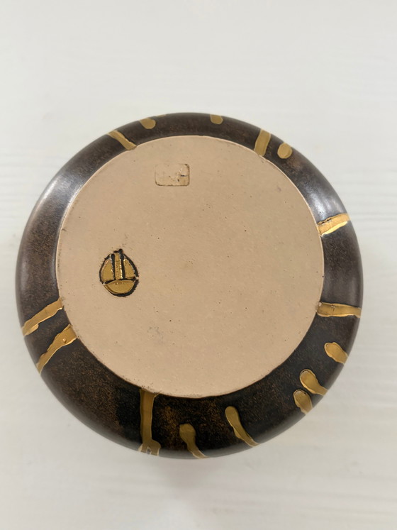 Vintage keramische vaas – bruin met matgouden glazuur – Vazen (photo 3 of 5)