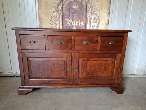 Sideboard aus Teakholz, Wandschrank. Konsolenmaße: 145 x 47 cm und 89 cm hoch. – dressoirs, Wood