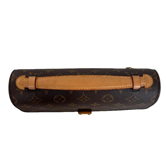 Louis Vuitton Pochette Metis – Crossbody tassen, Calfskin (photo 8 of 13)