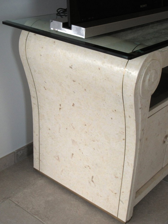 Image 1 of TV-kast / kast in fossielsteen met glazen blad