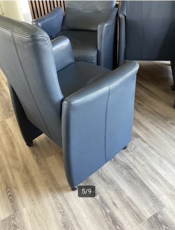 Image 1 of 4 Leder-Esszimmerstühle