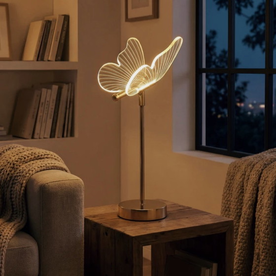 Image 1 of Elegante lámpara de escritorio en forma de mariposa 🦋