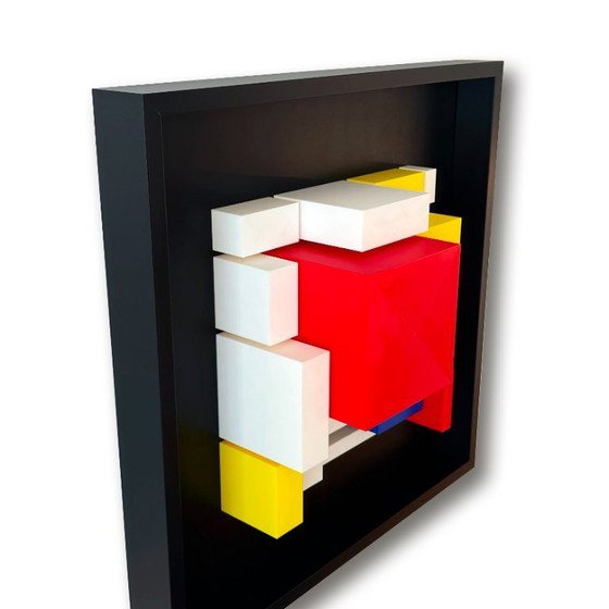 Anklänge an Mondrian – Studio Mihai Enescu, Wanddekoration, Wood, Plastic (photo 6 of 13)