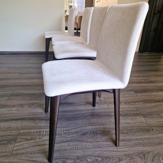 Image 1 of 4 chaises mod Doris Giellesse