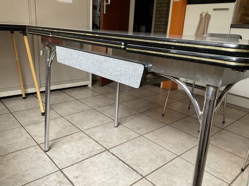 Table rétro en Formica, extensible, avec 4 chaises