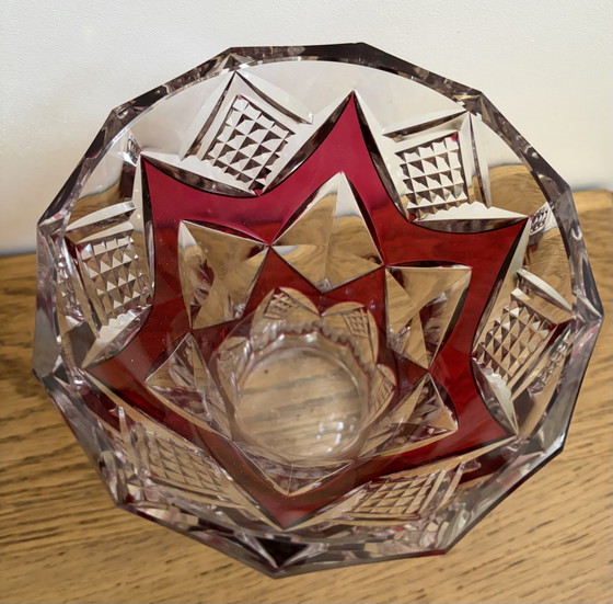 Val Saint Lambert – Hand-Cut Crystal Vase – Ruby Red / Clear (Vintage) – Glass (photo 4 of 5)