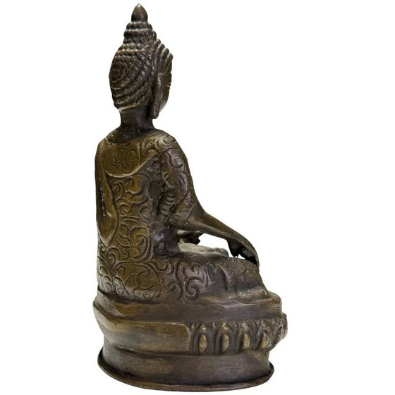 Authentic Hand-chiselled Bronze Shakyamuni Buddha – Nepal – c. 1960 – Sculpture, Mid Century Modern (photo 4 of 9)