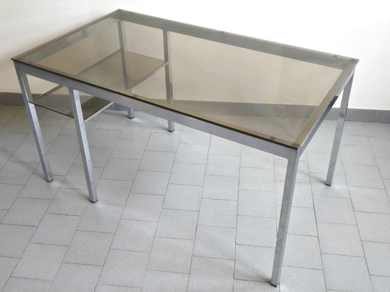 Image 1 of Scrivania vintage anni '70 in acciaio cromato e vetro fumé, Saint-Gobain, anni '70