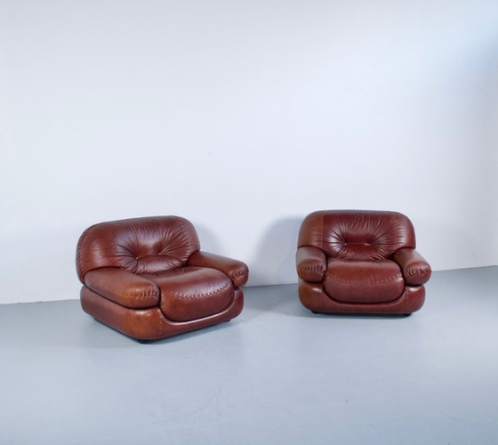 Image 1 of Ein Paar Sapporo-Ledersessel aus den 1970er Jahren, Verlag Mobil Girgi