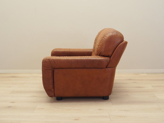 Image 1 of Bruine fauteuil, Italiaans ontwerp, jaren 1970, productie: Italië