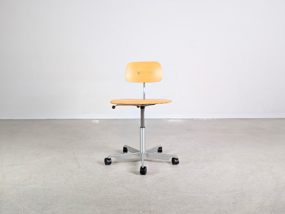 Image 1 of Sedia da ufficio Fritz Hansen, Jørgen Rasmussen design KEVI, sedia in legno