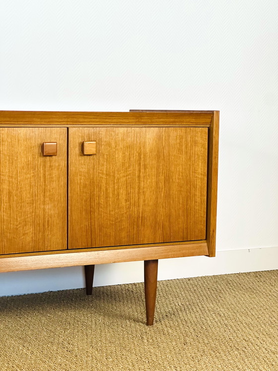 Image 1 of Scandinavisch dressoir van teakhout, 1960