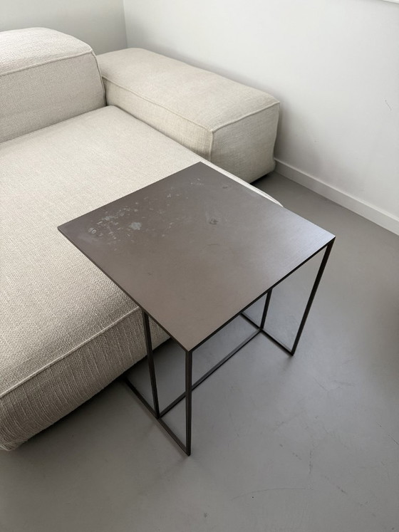 Image 1 of Mesita auxiliar Minotti Modelo Ejército