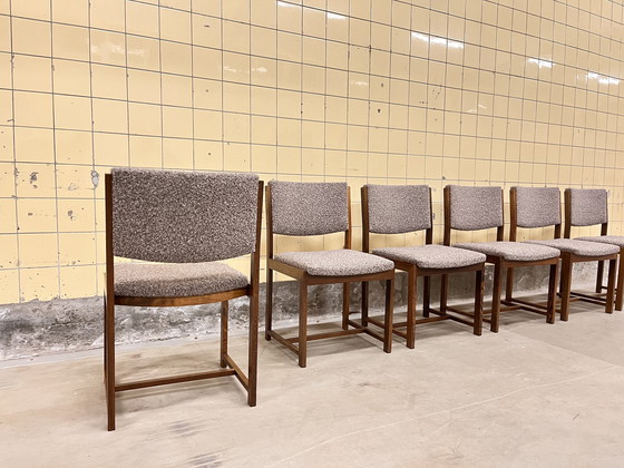 Image 1 of Set van zes vintage stoelen in Wengé-stof.