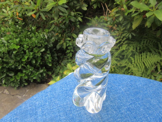 Schwerer Baccarat-Kerzenständer aus Kristall, gedrehte Aladdin-Silhouette, 16 cm hoch, Mid-Century Modern (photo 8 of 12)