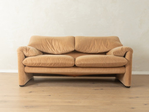 675 MARALUNGA sofa, Vico Magistretti, Cassina, vintage