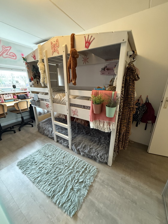 Image 1 of Letto a mezza altezza bianco lavato