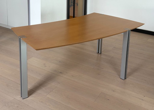 Table/desk "Tobio" by Harvink