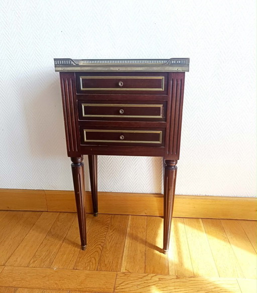 Nachttisch oder Chiffonnière im Louis XVI Stil – bijzettafels, Wood (photo 2 of 10)