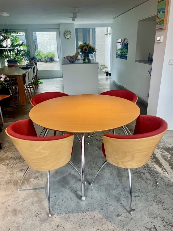 Image 1 of Leolux Giotto 917 mesa de comedor con 4 sillas