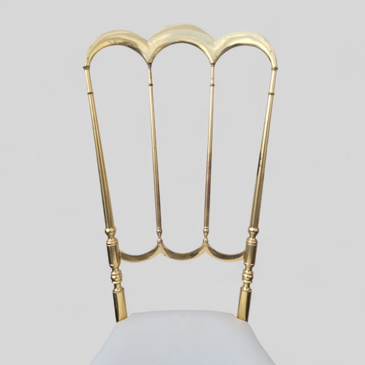 Chaise Chiavari, design Hollywood Regency