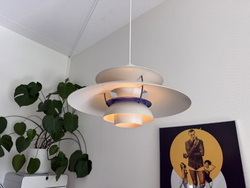 Lampada a sospensione danese Louis Poulsen PH5 di Poul Henningson – hanglampen, Aluminium (photo 2 of 38)