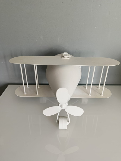 Horloge vintage à deux étages.