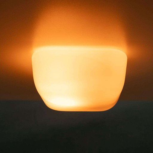 Bauhaus opaline plafondlamp Zimmerberg, minimalist glass