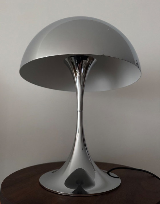 Image 1 of Louis Poulsen Panthella Mini Lampe à poser LED Chrome