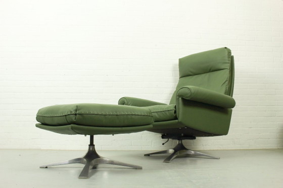 Image 1 of De Sede DS-31 High-Back Lounge Chair & Ottoman, 1970s