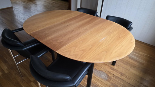 Leolux eettafelset incl. 4 Leolux stoelen