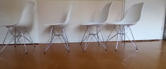 4x Vitra Eames DSR – Fauteuils d'appoint, Plastique (photo 9 of 13)